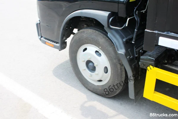 JAC Junling V3 120 ch 4X2(6 roues) camion fourgon léger 4,15 m cabine simple Châssis (2) | 86Trucks