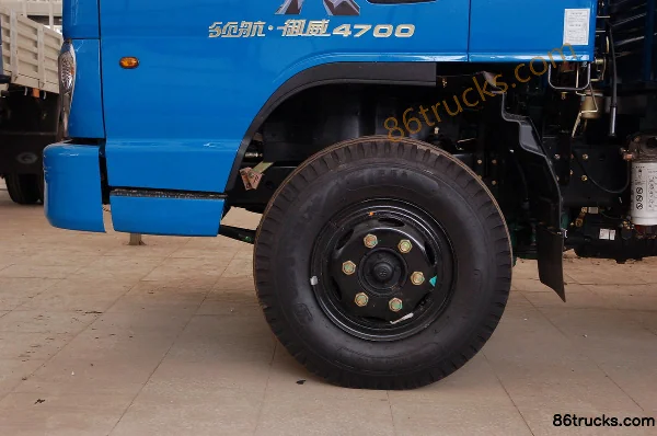 Foton Forland Linghang camion porteur semi-cabine 130 ch 4X2(6 roues) Châssis (1) | 86Trucks