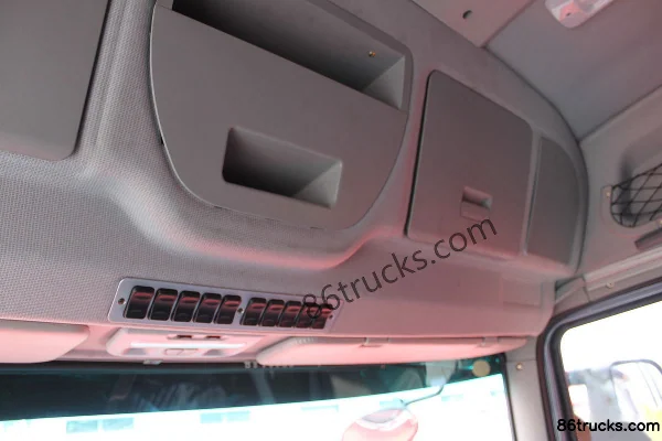 Hualing Xing Kama H08 poids lourd 340 ch 6X4(10 roues) tracteur routier Cabine (3) | 86Trucks
