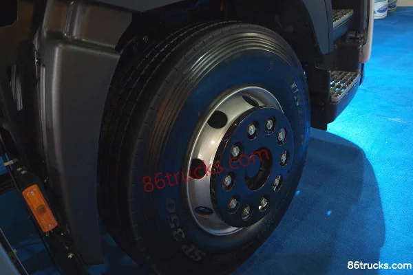 GAC HINO 700 Series Heavy Truck 450hp 6X4(10 wheels) Tractor Truck Chassis (1) | 86Trucks