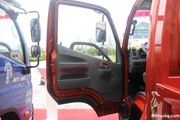 Foton Aoling Jieyun 143 ch 4X2(6 roues) camion léger à ridelles 4,23 m, cabine simple (1) | 86Trucks