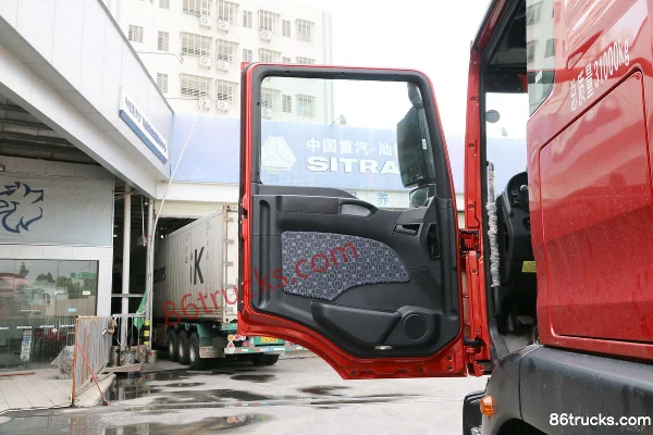 Sinotruk Sitrak C5H 310 ch 8X4(12 roues) camion porteur fourgon 9,52 m Cabine (1) | 86Trucks