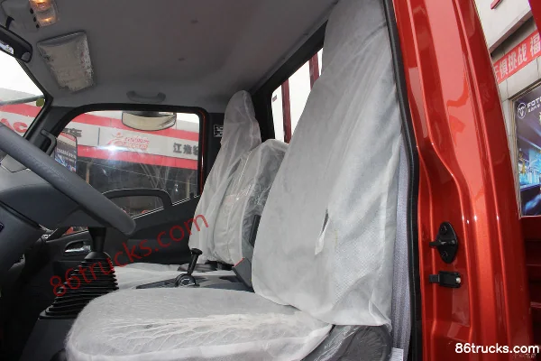 Foton Times M3 110 hp 4X2(6 wheels) 4.2m Flatbed Dump Truck Cab (3) | 86Trucks