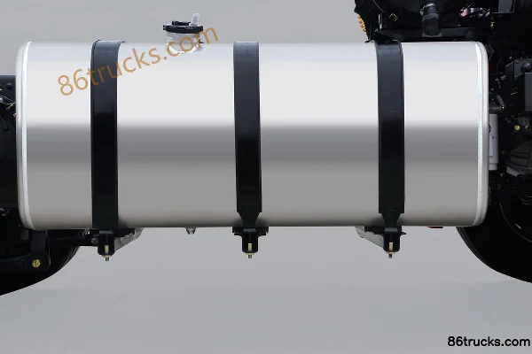 Dayun N8V heavy truck 360 hp 6X4(10 wheels) tractor truck Chassis (3) | 86Trucks