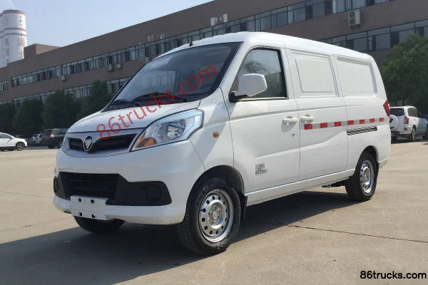 Foton V5 86 hp 1.2L Panel Van Exterior (2) | 86Trucks