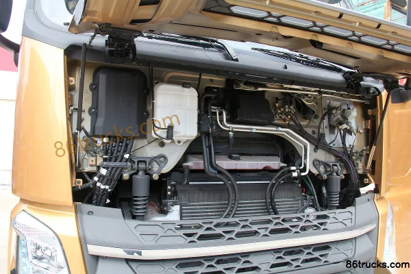 Dongfeng Liuqi Chenglong H7 Heavy Truck 3.0 Version 430 hp 6X4(10 wheels) Tractor Truck (China VI) Chassis (1) | 86Trucks