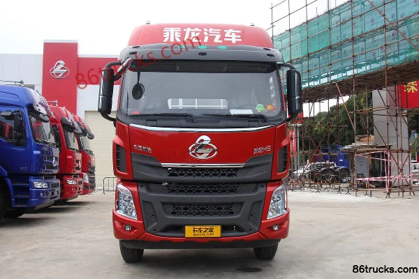 Dongfeng Liuqi Chenglong H5 Medium Truck 240 hp 6X2(8 wheels) 9.6m Van Cargo Truck Exterior (2) | 86Trucks