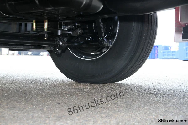 Hyundai Commercial Vehicle Xcient 440 hp 6X4(10 wheels) Tractor Truck (ZF 16-speed) Chassis (3) | 86Trucks