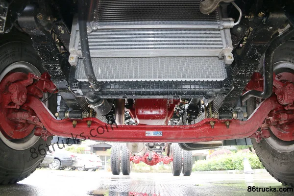 Dongfeng Duolika D9 170 hp 4X2(6 wheels) 6.8m van cargo truck (rear axle 8T) Chassis (2) | 86Trucks
