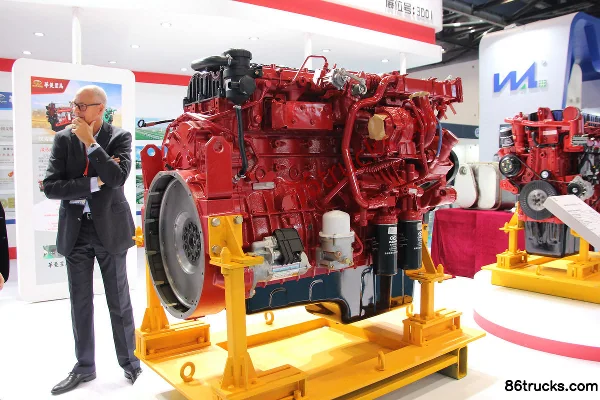 Hanma Power CM6D28.380 50 380 hp 11.8L China V Diesel Engine Exterior