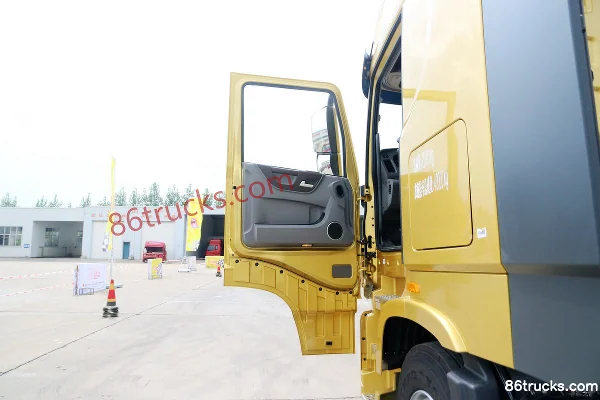 Dongfeng Commercial Vehicle Tianlong Flagship KX Northern Edition 560 hp 6X4(10 wheels) Tractor Truck (Composite Air Suspension) Cab (2) | 8