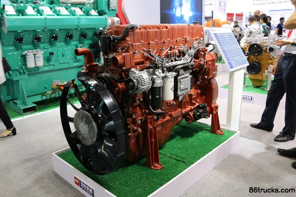 United Power YC6K1356-50 560hp 13L China V diesel engine Exterior (2) | 86Trucks