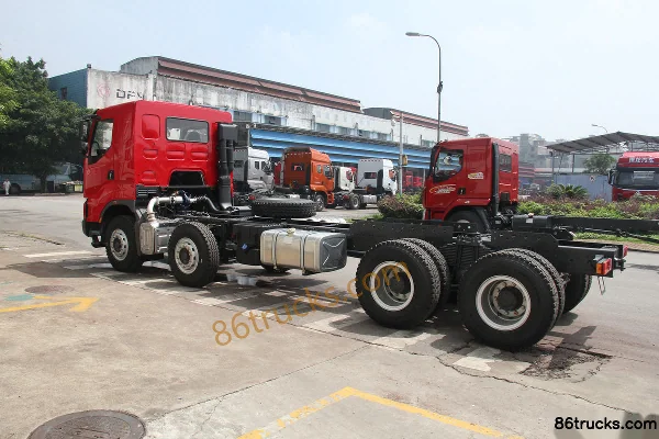 Dongfeng Liuqi Chenglong H7 320hp 8X4(12 wheels) 7.6m dump-type garbage truck Chassis (3) | 86Trucks