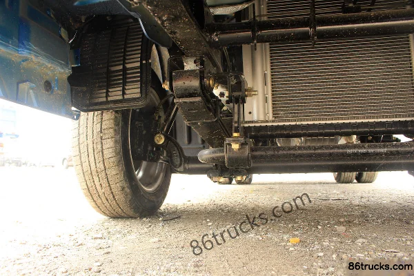 Feidi GX Édition Confort 1.5L 108 ch 4X2(6 roues) camion plateau simple cabine 3,28 m Châssis (1) | 86Trucks