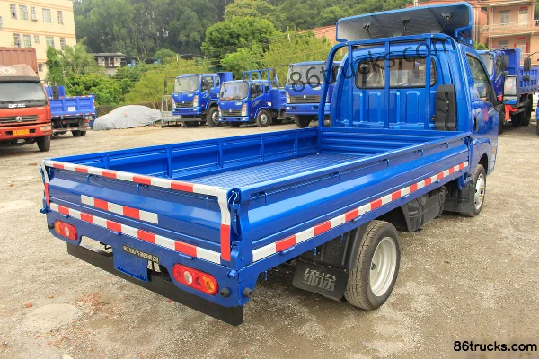 Feidi GX Édition Confort 1.5L 108 ch 4X2(6 roues) camion plateau simple cabine 3,28 m Carrosserie (3) | 86Trucks