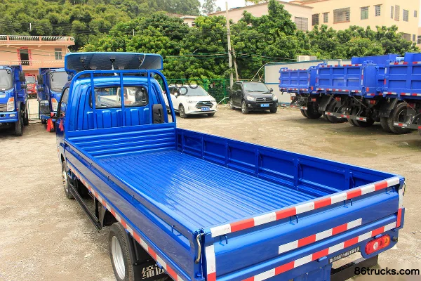 Feidi DX Enjoy Edition 1.9L 102 hp 4X2(6 wheels) 3.95m Single Row Flatbed Truck Body (3) | 86Trucks