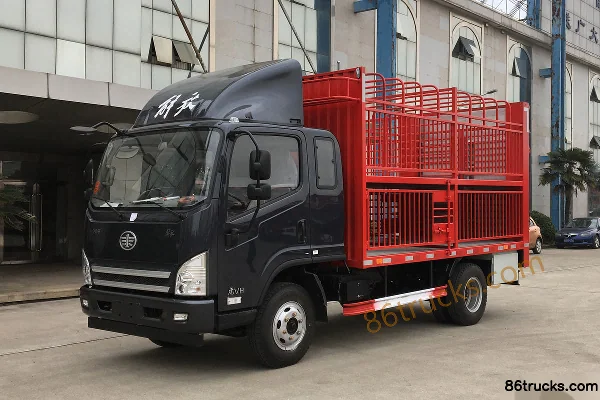 FAW Jiefang Hu VH 160hp 4X2(6 wheels) 4.21m livestock cargo truck Exterior (2) | 86Trucks