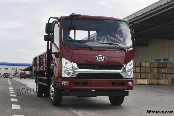 NanJun Ruiji 109 hp 4X2(6 wheels) 3.32m single-row stake light truck Exterior (3) | 86Trucks