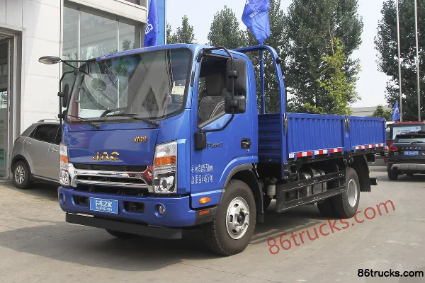 JAC Shuailing H415 154 hp 4X2(6 wheels) 5.5m Single Row Flatbed Cargo Truck Exterior (3) | 86Trucks