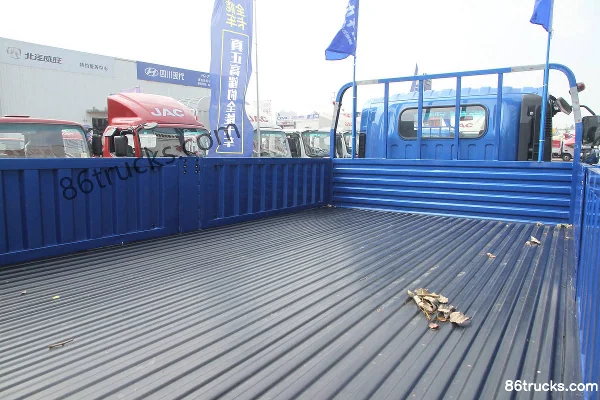JAC Shuailing H415 154 hp 4X2(6 wheels) 5.5m Single Row Flatbed Cargo Truck Body (3) | 86Trucks