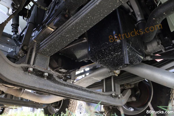 Sinotruk HOWO T5G 340 hp 8X4(12 wheels) Oil Tanker Truck (Kailai Brand) Chassis (1) | 86Trucks