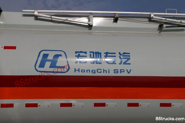 Sinotruk HOWO T5G 340 hp 8X4(12 wheels) Oil Tanker Truck (Kailai Brand) Body (2) | 86Trucks