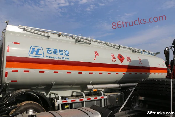 Sinotruk HOWO T5G 340 hp 8X4(12 wheels) Oil Tanker Truck (Kailai Brand) Body (1) | 86Trucks