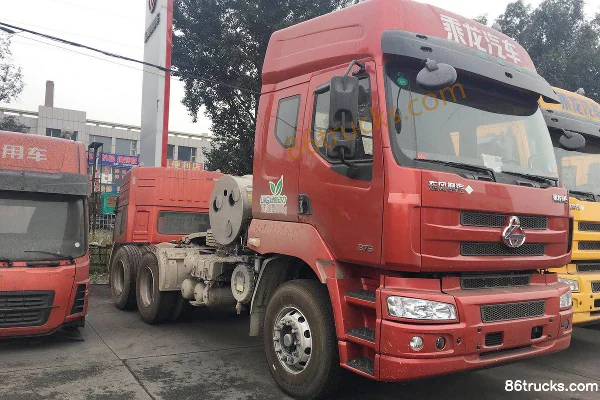 Dongfeng Dongfeng M5 heavy truck Tractor Trucks