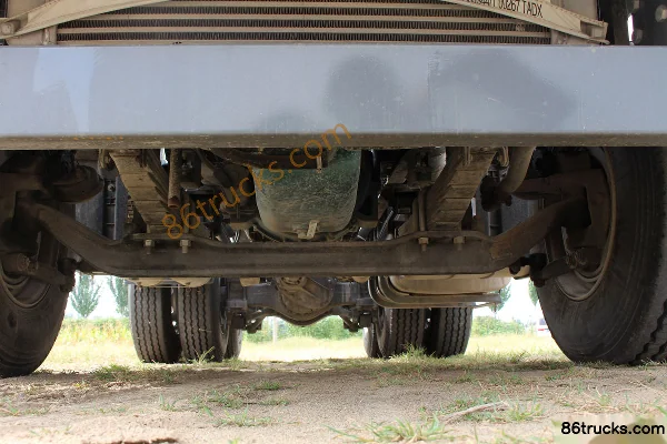 Sinotruk Hohan J7B Heavy Truck 380hp 6X4(10 wheels) Tractor Truck (4.111 Axle Ratio) Chassis (2) | 86Trucks