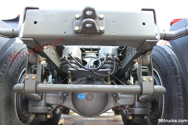 Sinotruk HOWO A7 série camion lourd 420 ch 6X4(10 roues) tracteur routier Cabine (2) | 86Trucks