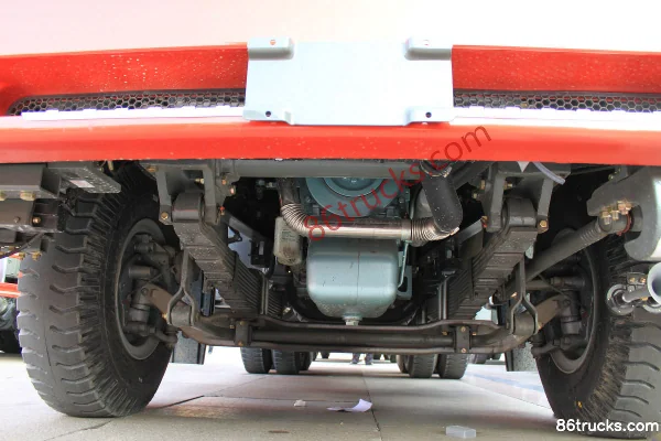 Sinotruk HOWO A7 Series Heavy Truck 340 hp 6X4(10 wheels) 5.8m Dump Truck Cab (2) | 86Trucks