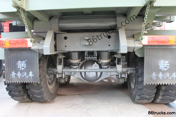 Sinotruk HOVA 336 hp 6X4(10 wheels) Wide-body Mining Dump Truck (5.4m) Cab (2) | 86Trucks
