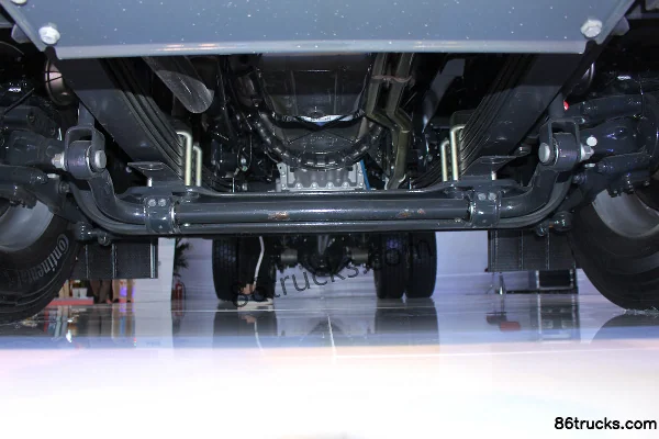 IVECO Eurocargo 279hp 4X2(6 wheels) 18-ton fire truck chassis (1) | 86Trucks