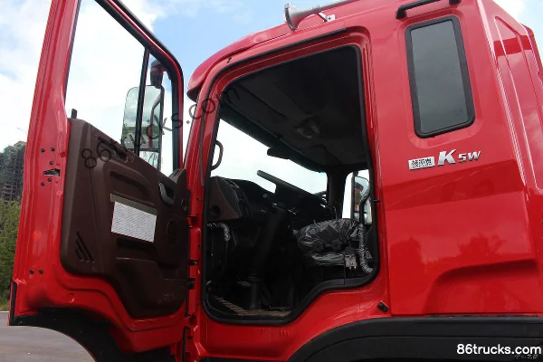 JAC Gallop K5W 310 hp 8X4(12 wheels) Flatbed Truck Cab (2) | 86Trucks