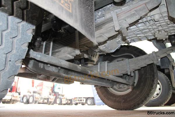 Sinotruk HOWO T6G Heavy Truck 380 hp 8X4(12 wheels) Dump Truck (Construction Truck) Chassis (3) | 86Trucks