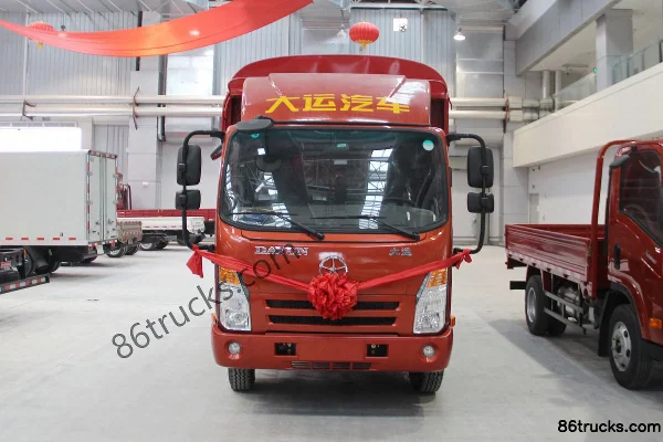 Dayun Aopuli 95 hp 4X2(6 wheels) 4.12m Single Row Stake Truck Exterior (2) | 86Trucks