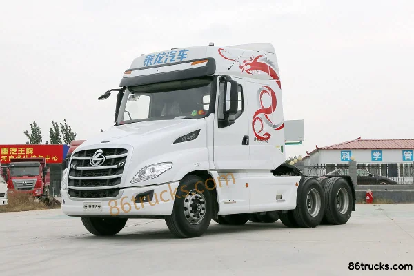 Dongfeng Liuqi Chenglong T7 Heavy Truck 460 hp 6X4(10 wheels) Long-nose Tractor Truck Exterior (3) | 86Trucks
