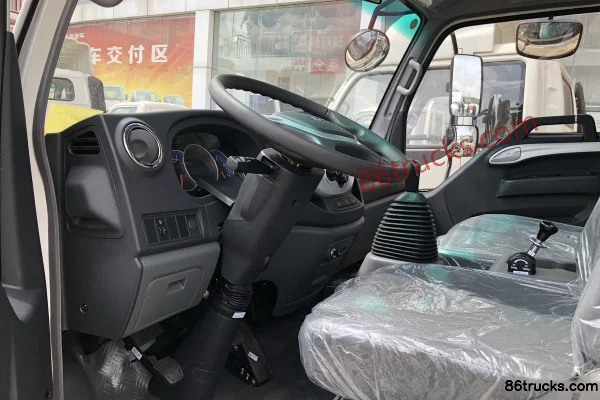 JAC New Kangling H6 Wide Body 156hp 4X2(6 wheels) 4.18m single-row stake light truck chassis Cab (1) | 86Trucks