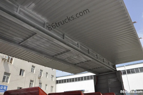 Dongfeng Commercial Vehicle Jiayun 210hp 4X2(6 wheels) 9.6m Wing Opening Box Cargo Truck Chassis (3) | 86Trucks