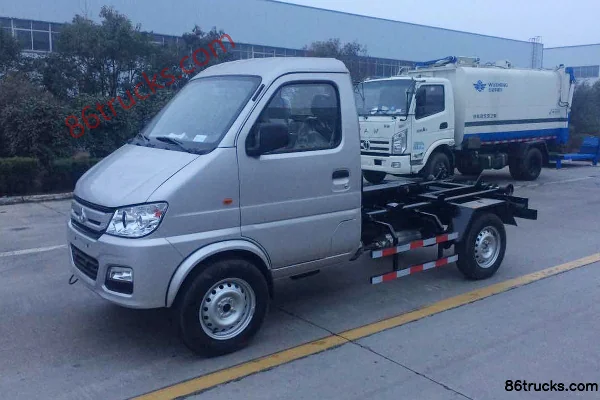 Changan Kuayue Xinbao MINI 88 hp 4X2(6 wheels) Garbage Truck (Feidi Brand) Exterior (2) | 86Trucks