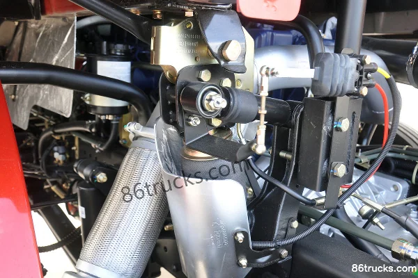 SHACMAN Cummins Delong New M3000 Lightweight 385 hp 6X4(10 wheels) Tractor Truck Chassis (2) | 86Trucks