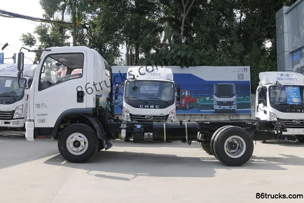 Hyundai Commercial Vehicle Ruichi 156 hp 4X2(6 wheels) 4.09m Single Row Van Light Truck Exterior (3) | 86Trucks