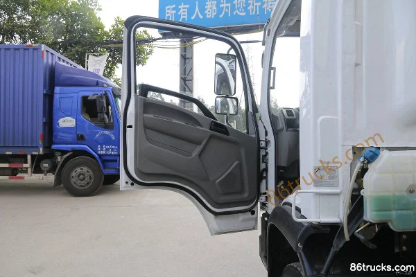 Hyundai Commercial Vehicle Ruichi 156 hp 4X2(6 wheels) 4.09m Single Row Van Light Truck Cab (2) | 86Trucks