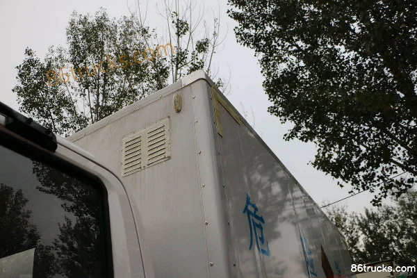 Foton Aumark 3 Series 143 hp 4X2(6 wheels) 4.2m Box-Type Gas Cylinder Transport Truck Body (1) | 86Trucks