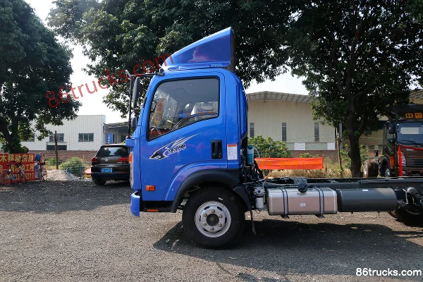 Sinotruk Wangpai 7 Series 132 hp 4X2(6 wheels) 4.16m Single Row Van Light Truck Chassis (2) | 86Trucks