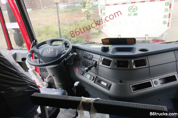 SAIC Hongyan Genlyon C500 Heavy Truck 390 hp 8X4(12 wheels) 8.5m Dump Truck Cab (3) | 86Trucks
