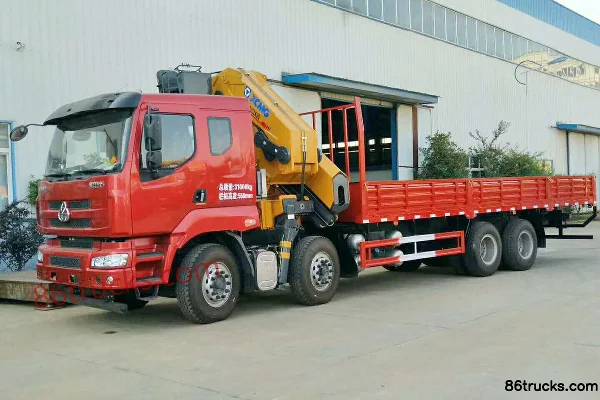 Dongfeng Liuqi Chenglong M5 330 ch 8X4(12 roues) camion avec grue auxiliaire Extérieur (3) | 86Trucks