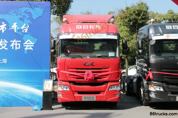 Union Truck U520 Heavy Truck 520 hp 6X4(10 wheels) Tractor Truck Exterior (2) | 86Trucks