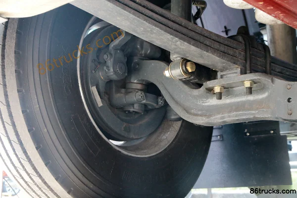 Union Truck U520 Heavy Truck 520 hp 6X4(10 wheels) Tractor Truck Chassis (2) | 86Trucks