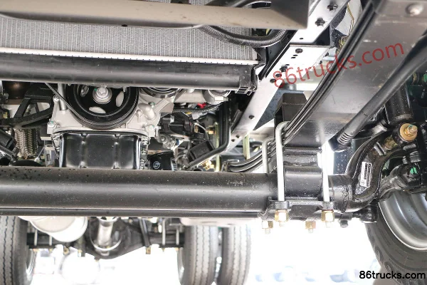 Foton Times Yuling VQ1 1,5 L 112 ch 4X2(6 roues) essence micro camion fourgon simple cabine 3,05 m Châssis (3) | 86Trucks